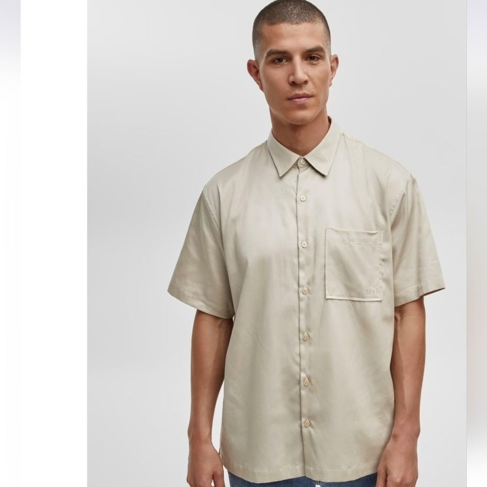 Men's Mode Of One Beige Short Sleeve Shirt